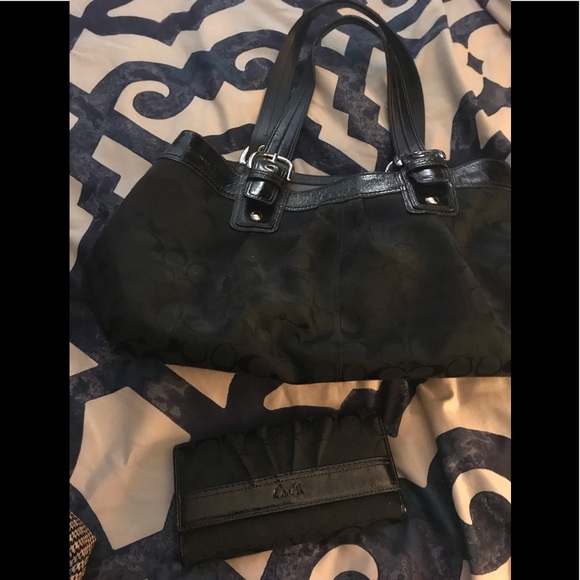 Coach purse and wallet - Picture 1 of 6
